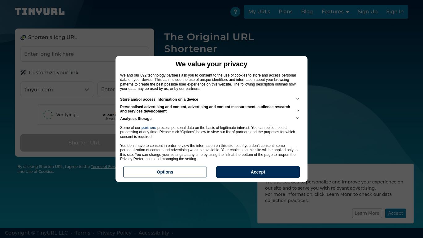 tinyurl.com website homepage - live status check by WebsiteDown.xyz